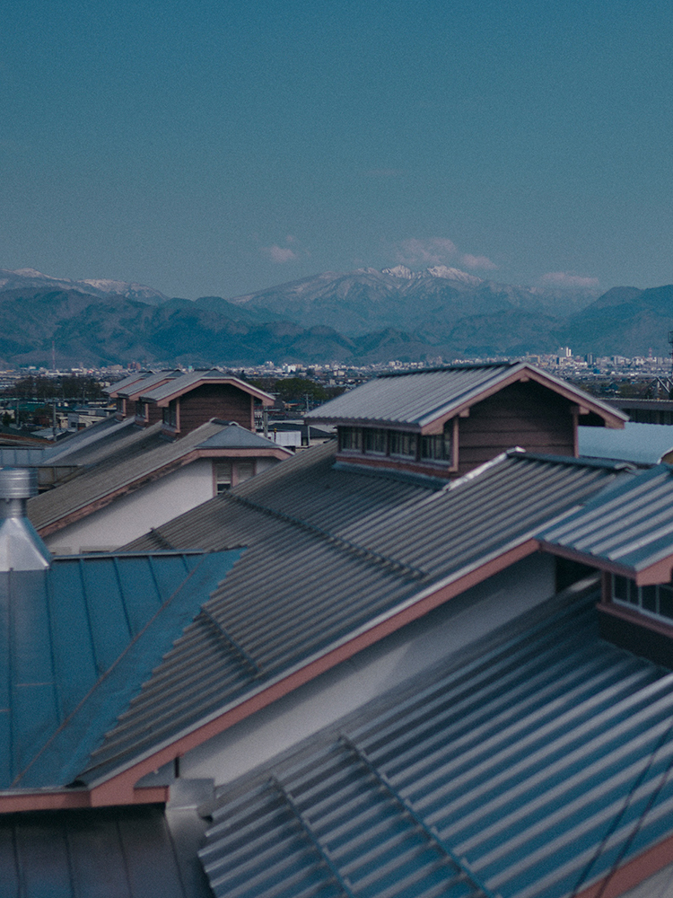山形緞通